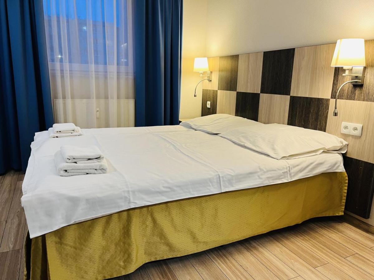 H6 Major Travel & Business, Free Parking Hotel