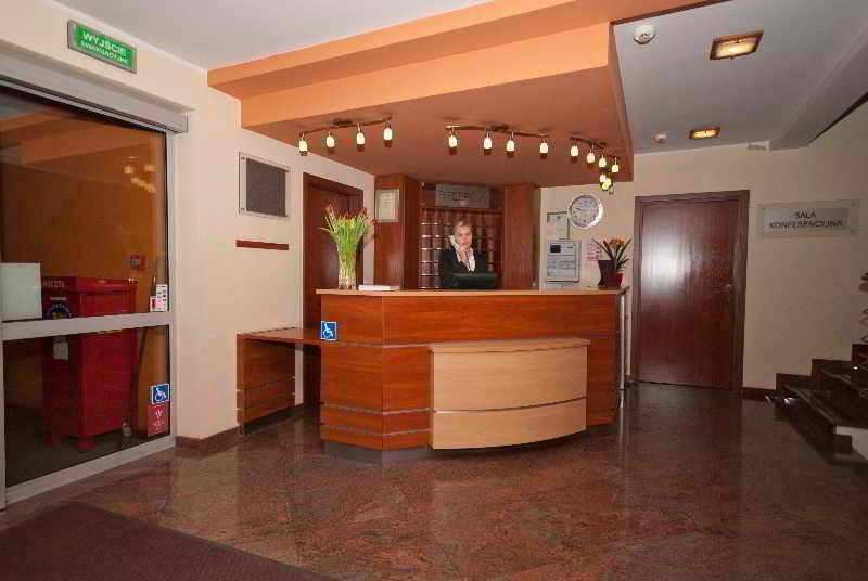 H6 Major Travel & Business, Free Parking Hotell