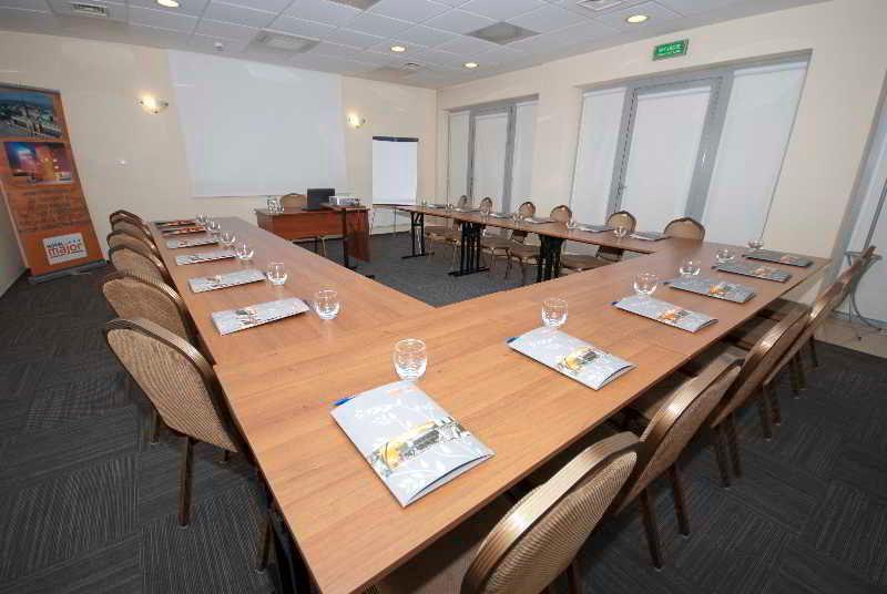 Hotell H6 Major Travel & Business, Free Parking Krasków