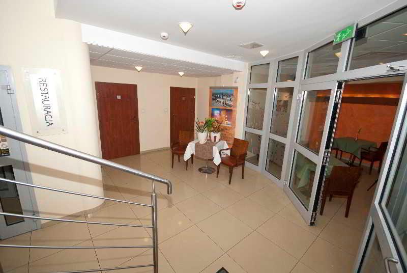 H6 Major Travel & Business, Free Parking Hotell