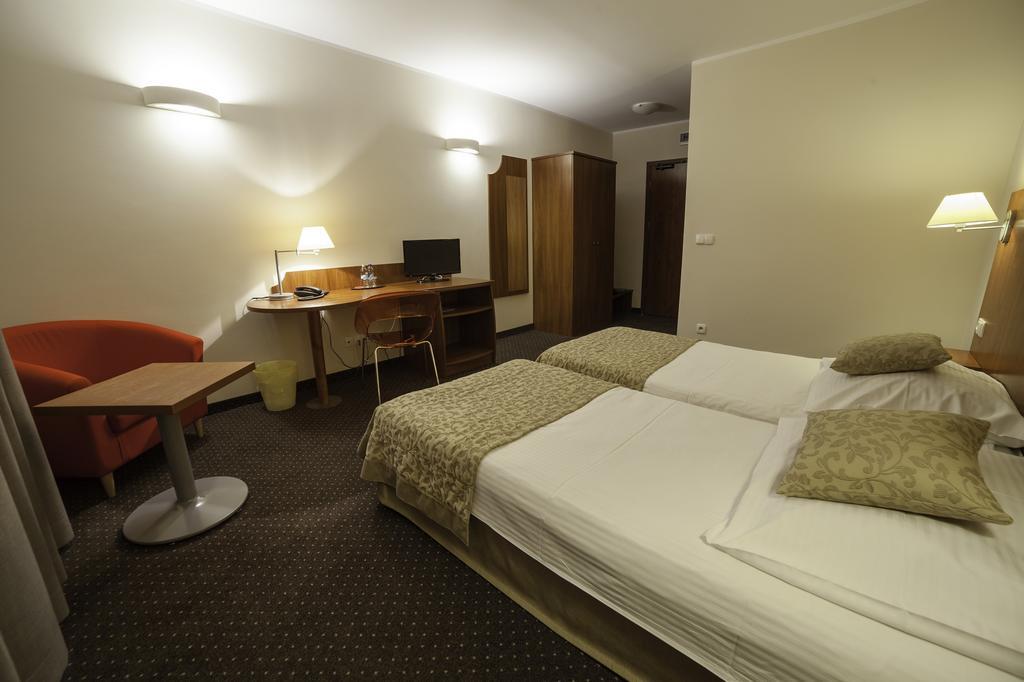 H6 Major Travel & Business, Free Parking Hotell 3*